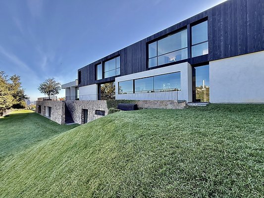 WESTSIDE LOCATIONS 469