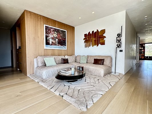 WESTSIDE LOCATIONS 286