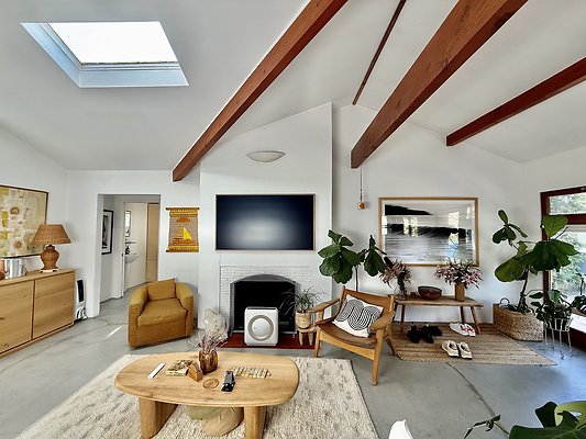 WESTSIDE LOCATIONS 76