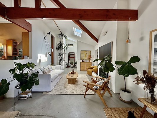 WESTSIDE LOCATIONS 68