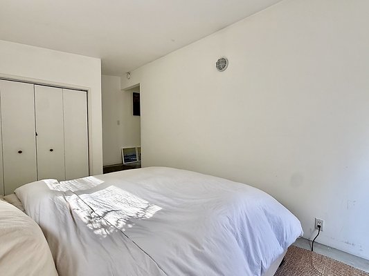 WESTSIDE LOCATIONS 118