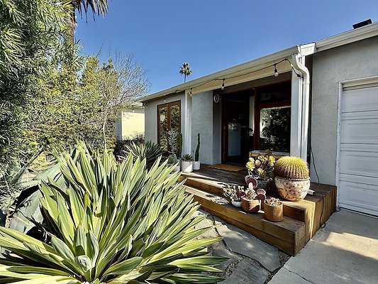 WESTSIDE LOCATIONS 7