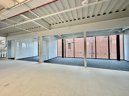 WESTSIDE LOCATIONS 136