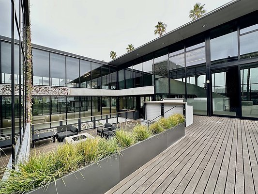 WESTSIDE LOCATIONS 179