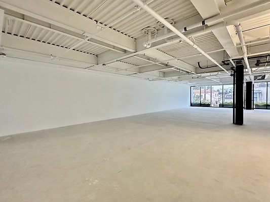 WESTSIDE LOCATIONS 105