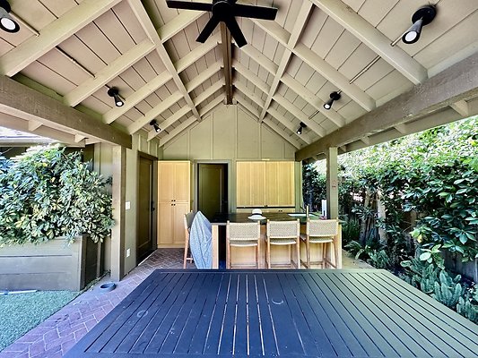 WESTSIDE LOCATIONS 75