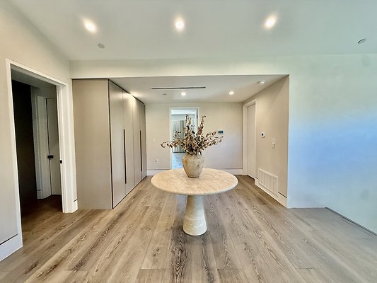 WESTSIDE LOCATIONS 81