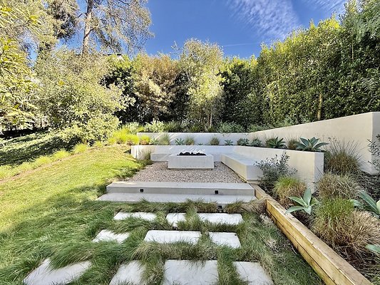 WESTSIDE LOCATIONS 110