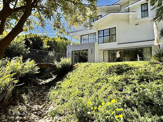 WESTSIDE LOCATIONS 116