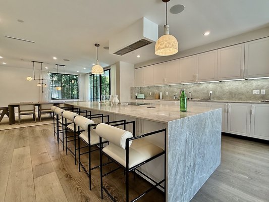 WESTSIDE LOCATIONS 33