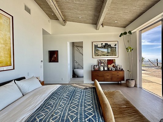 WESTSIDE LOCATIONS 146