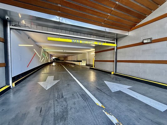 WESTSIDE LOCATIONS 162