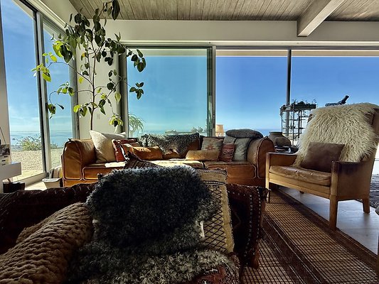 WESTSIDE LOCATIONS 109