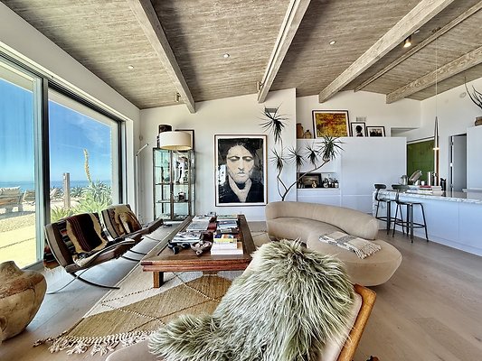 WESTSIDE LOCATIONS 122