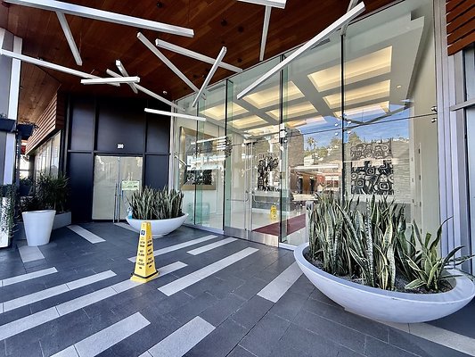 WESTSIDE LOCATIONS 90