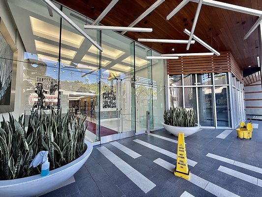 WESTSIDE LOCATIONS 89