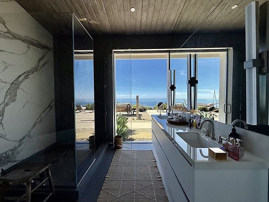 WESTSIDE LOCATIONS 149