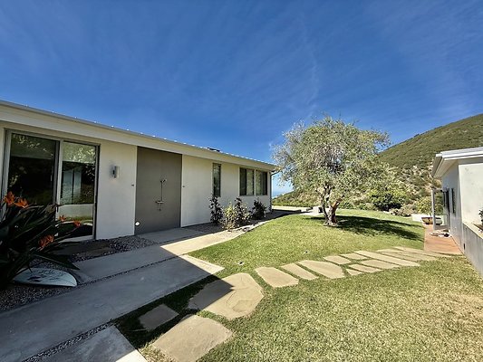 WESTSIDE LOCATIONS 193