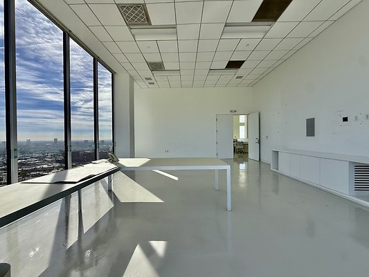 WESTSIDE LOCATIONS 133