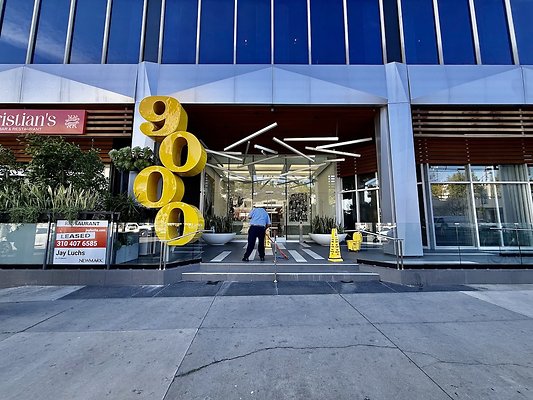 WESTSIDE LOCATIONS 83