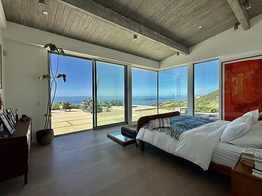 WESTSIDE LOCATIONS 142