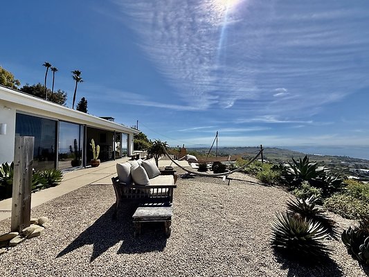 WESTSIDE LOCATIONS 186