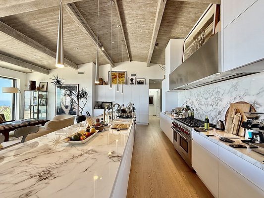 WESTSIDE LOCATIONS 134