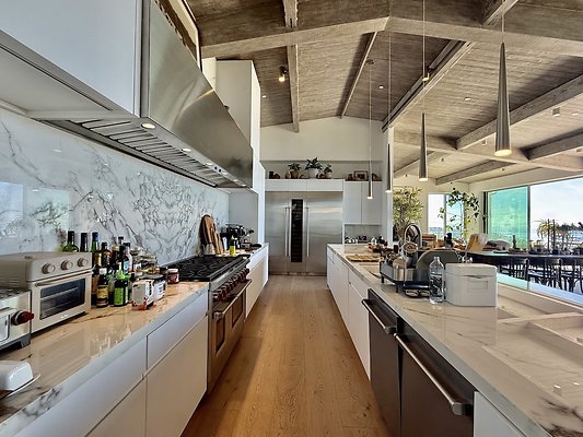 WESTSIDE LOCATIONS 133