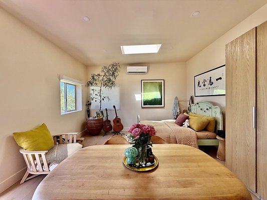 WESTSIDE LOCATIONS 197