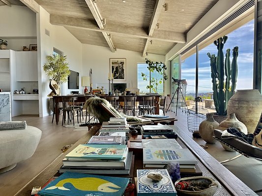 WESTSIDE LOCATIONS 127