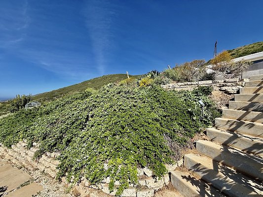 WESTSIDE LOCATIONS 181