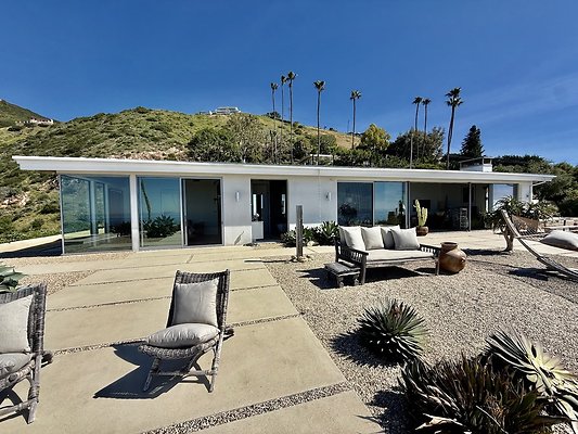 WESTSIDE LOCATIONS 184