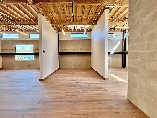 WESTSIDE LOCATIONS 68