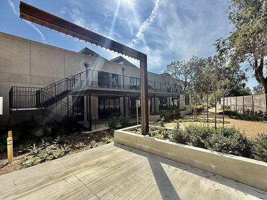 WESTSIDE LOCATIONS 86