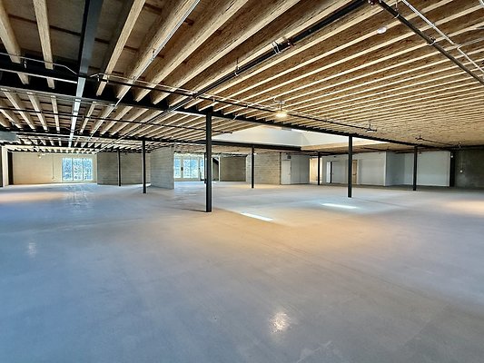 WESTSIDE LOCATIONS 44