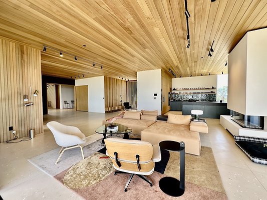 WESTSIDE LOCATIONS 146