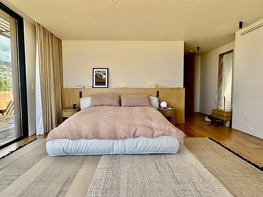 WESTSIDE LOCATIONS 204