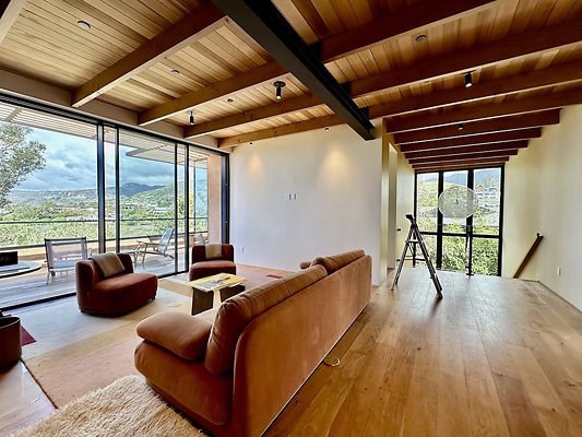 WESTSIDE LOCATIONS 195