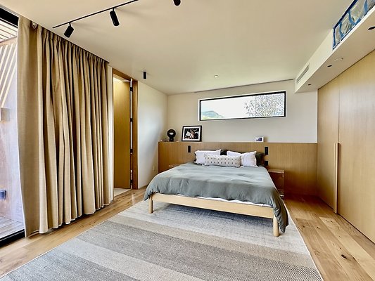 WESTSIDE LOCATIONS 216