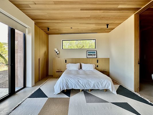 WESTSIDE LOCATIONS 179