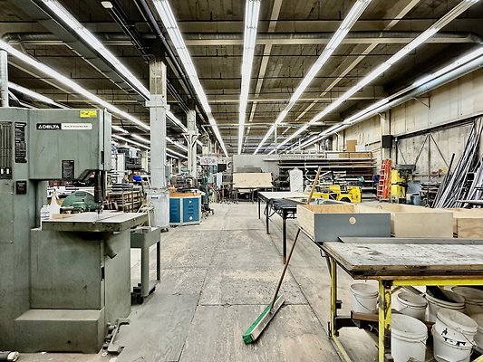 WESTSIDE LOCATIONS 81