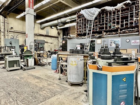 WESTSIDE LOCATIONS 83