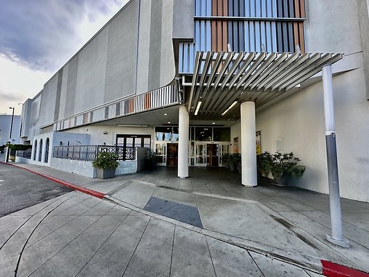 WESTSIDE LOCATIONS 12