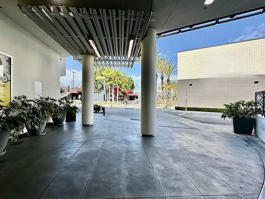 WESTSIDE LOCATIONS 15