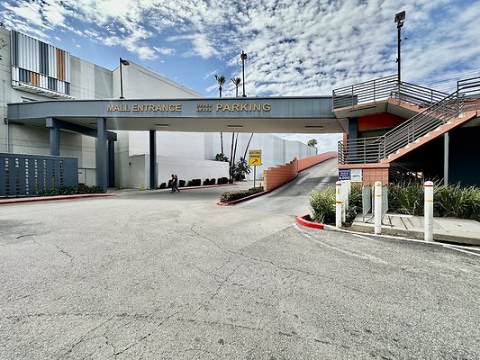 WESTSIDE LOCATIONS 120