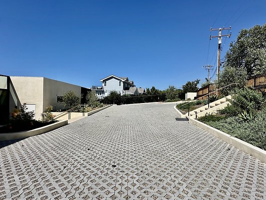 WESTSIDE LOCATIONS 8