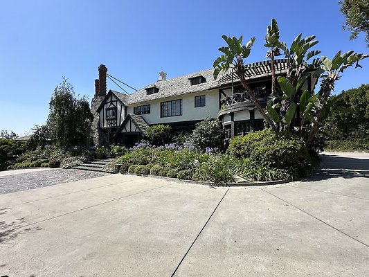 WESTSIDE LOCATIONS 11