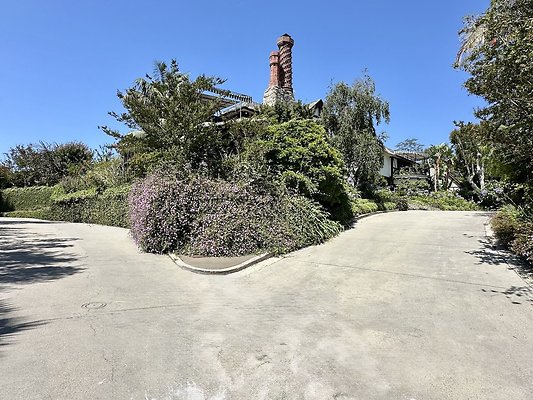 WESTSIDE LOCATIONS 256