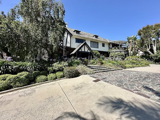WESTSIDE LOCATIONS 14
