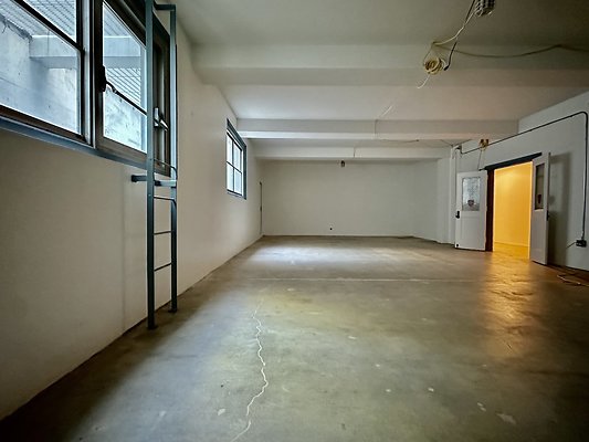 WESTSIDE LOCATIONS 116